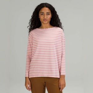 Lululemon back in action sz16